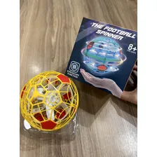 Mini Drone Ufo Disco Voador Recarregável Usb Led Sensor Cor Amarelo Foto mini  2