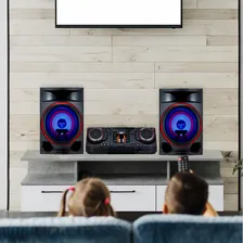 Mini System LG Xboom Cl87 KaraokĂȘ Party Speaker 2350w-2 Mic Cor Preto/vermelho PotĂȘncia Rms 2350 W 127/220v Foto mini 2