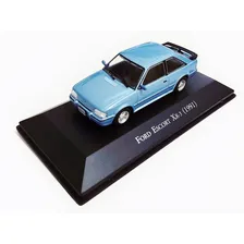 Miniatura Escort Xr3 1991 Carros Inesquecíveis Do Brasil 147 Cor Azul Foto  mini 1