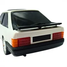 Miniatura Escort Xr3 Ford Anos 80 Coleção Carros Clássicos Cor Branco Foto mini  2
