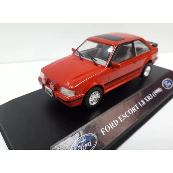 Miniatura Ford Escort Xr3 1989 A 1991 - Customizada Cor Vermelho Foto 1