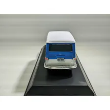Miniatura Rural Willys 1972 Customizada Cor Azul E Branco Foto mini 4