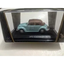 Miniatura Volkswagen Fusca Top 1972 Escala 1/43 Azul Bebe Foto mini 2