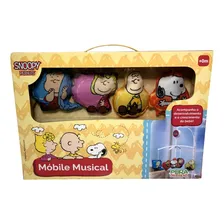 Móbile Giratório Musical Para Berço Peanuts Branco Unissex - Estampa Personagens Boneco Charlie Brown Boneca Sally Brown Woodstock E Cachorro Snoopy - Brinquedo Bebê - Toca Música De Ninar - Yes Toys Foto mini 4