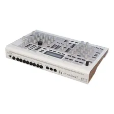 Modulo Sintetizador Waldorf Kyra Synthesizer Foto mini  2
