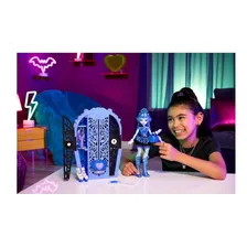 Monster High Skulltimate Monster Mysteries Abbey Bominable Foto mini 2