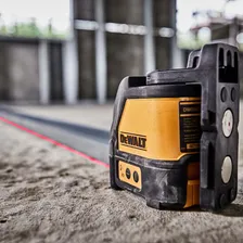 NÃvel a Laser Automático Dewalt Modelo DW088K Luz Vermelha de Linha Cruzada 15m Foto mini 4