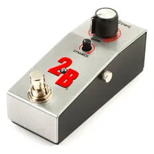 O pedal Fulltone 2b 2-b Boost usa bypass tamponado Foto mini 1