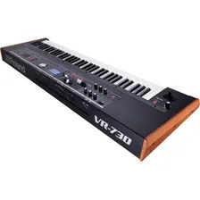 Órgão, piano e sintetizador portáteis Roland Vr-730 V-combo Foto mini 4