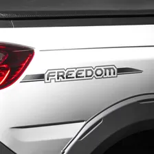 Par Adesivos Fiat Strada Freedom 2019 2020 Emblema Lateral Foto mini  3