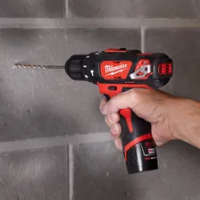 Parafusadeira Impacto 3/8 12v Bateria 2ah Milwaukee 2408-159 Cor Vermelho 110v/220v Foto mini 4