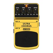 Pedal de efeito Behringer Ultra Chorus UC200 amarelo Foto  mini 1