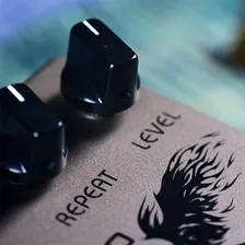 Pedal Joyo Digital Delay Jf-08 Color Plateado Foto mini 4