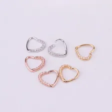 Piercing Daith Coração Prata Ou Dourado Pedra Zirconia 10 Mm Cor Prateado lado direito Foto mini 3