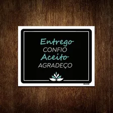 Placa Decorativa - Entrego Confio Aceito Agradeço 27x35 Foto mini 1