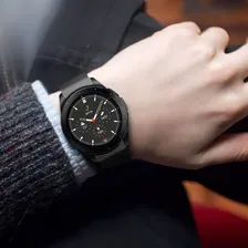 Pulseira Magnética Compatível Com Samsung Galaxy Watch 4 Cor Preta Foto mini  3