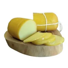 Queijo Provolone Defumado Na Corda Foto mini 1