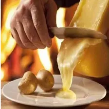 Queijo Raclette SuĂço Emmi Kg Foto mini 3
