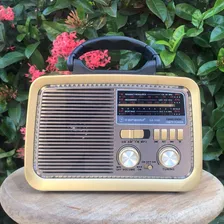 Rádio Retro Pilha Tomada Amfm Pendrive Sd Usb Bluetooth Cor Mogno 110v/220v Foto mini 4