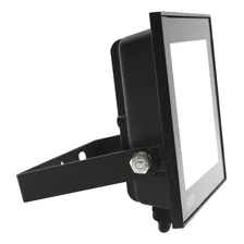 Refletor Led 50w Holofote Bivolt Prova Dágua Ip66 Luz Quente Carcaça Preto Luz Branco-quente 110v/220v (bivolt) Foto mini 4