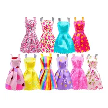 Roupinha De Boneca Tipo Barbie E Similares E Acessórios 32pç Foto mini  3
