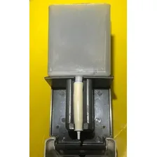 Saboneteira J8 Com Reservatório 900ml - Abs Branco Foto mini 4