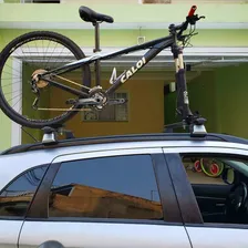 Suporte Para Transporte Bicicleta Pelo Garfo - Aço - Preto Foto mini 2