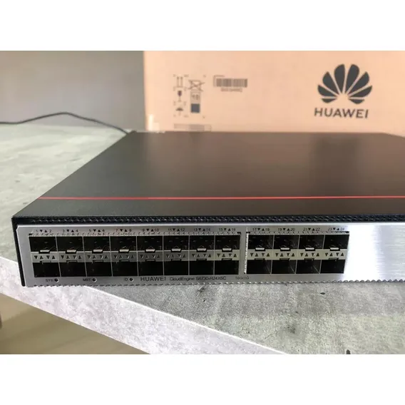 Switch Huawei S6730-H24X6C CloudEngine Foto 1
