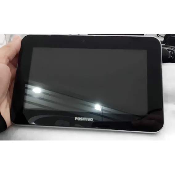 Tablet Positivo Ypy L700 8gb Prata Foto 1