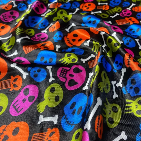 Tecido Cetim Estampado Halloween Fantasias - 1,40m Por Metro Cor Caveirinha Foto 1