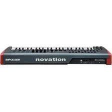 Teclado Controlador Novation Impulse 49 teclas USB Midi com 8pads Foto mini 1