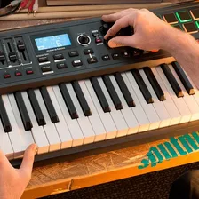 Teclado Controlador Novation Impulse 61 Teclas Midi Usb Foto mini  3