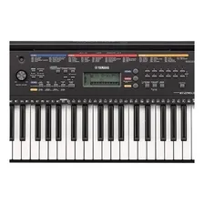 Teclado musical Yamaha PSR Series PSR-E263 61 teclas preto Foto mini 4