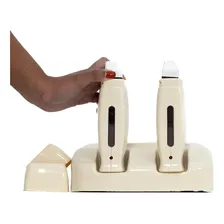 Termocera Base Dupla Bege + 2 Aquecedores de Cera Rollon Depilação Cor Bege 110v/220v Foto mini 4