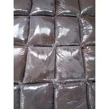 Terra Vegetal Adubada Para Plantas Vasos E Jardim 20kg Foto mini 4