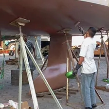 Tinta De Fundo Para Barco Lancha E Veleiro Maritima 3,6l Cor Vermelho Foto mini 2