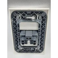 Tomada Padrão Americano 10a-15a 2p+ T Universal Pial Vela Cor Pérola Foto mini 4