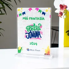 Troféu Em Acrílico Personalizado 15x20cm Cor Cristal Foto mini 2