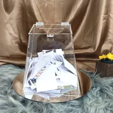 Urna Pirâmide Para Sorteio Grande Em AcrÃlico Transparente Foto mini 3
