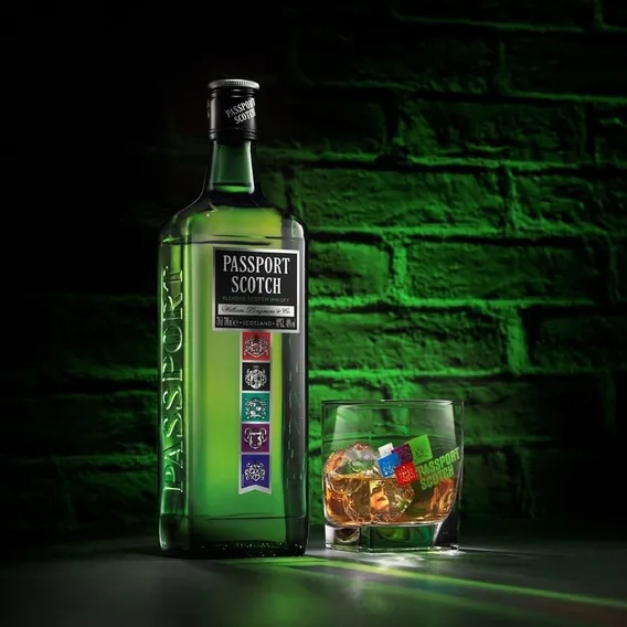 Whisky Passport 1000ml Foto 1